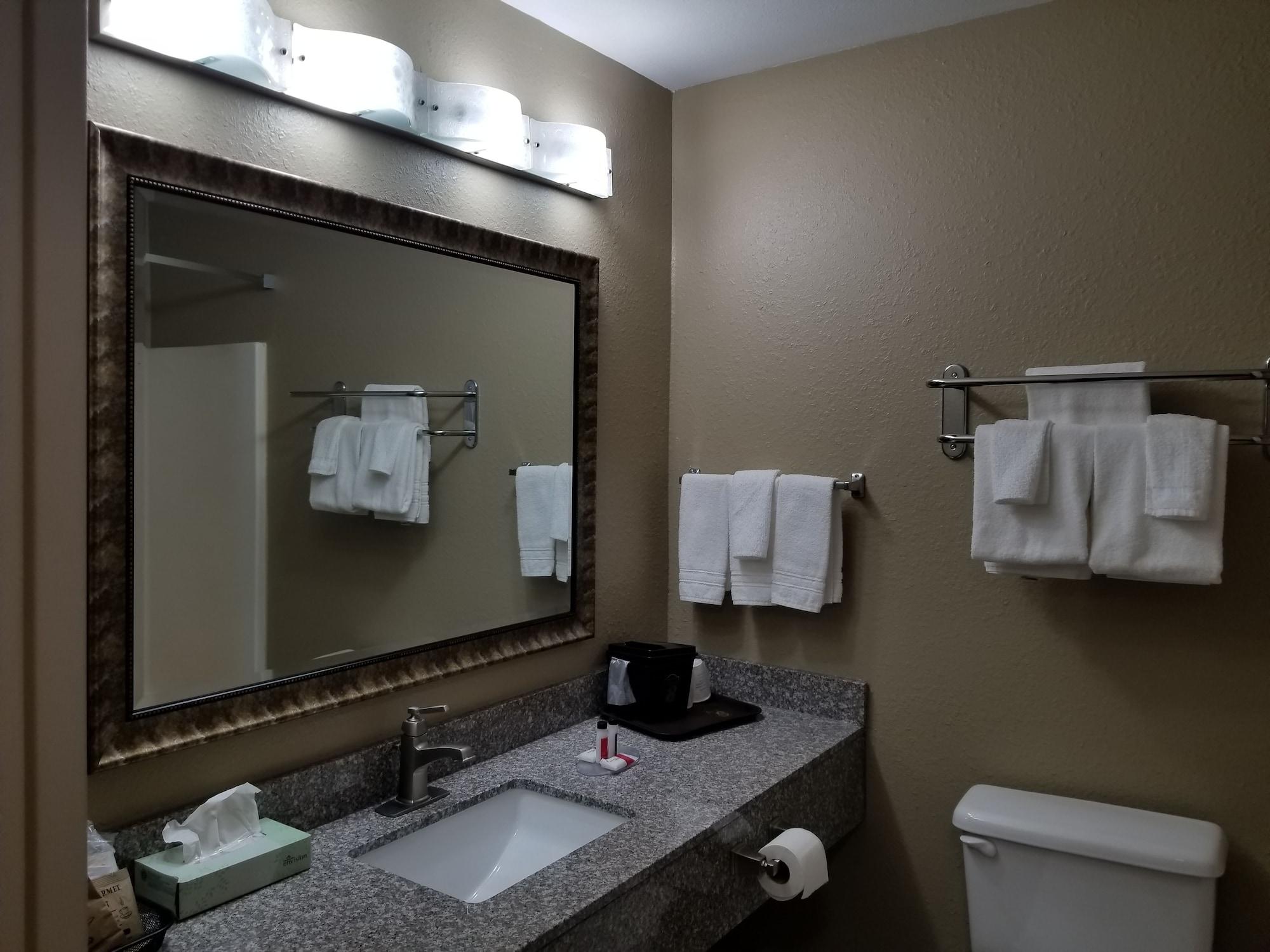 Super 8 By Wyndham Bellefontaine Hotel Kültér fotó
